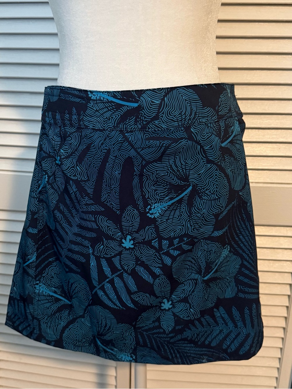 RipSkirt Hawaii Maui Moonlight Navy and Blue Tropical Miniskirt Size S